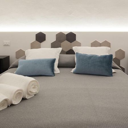 Апартаменты B22 - Comfy Beautiful Loft Монополи Экстерьер фото